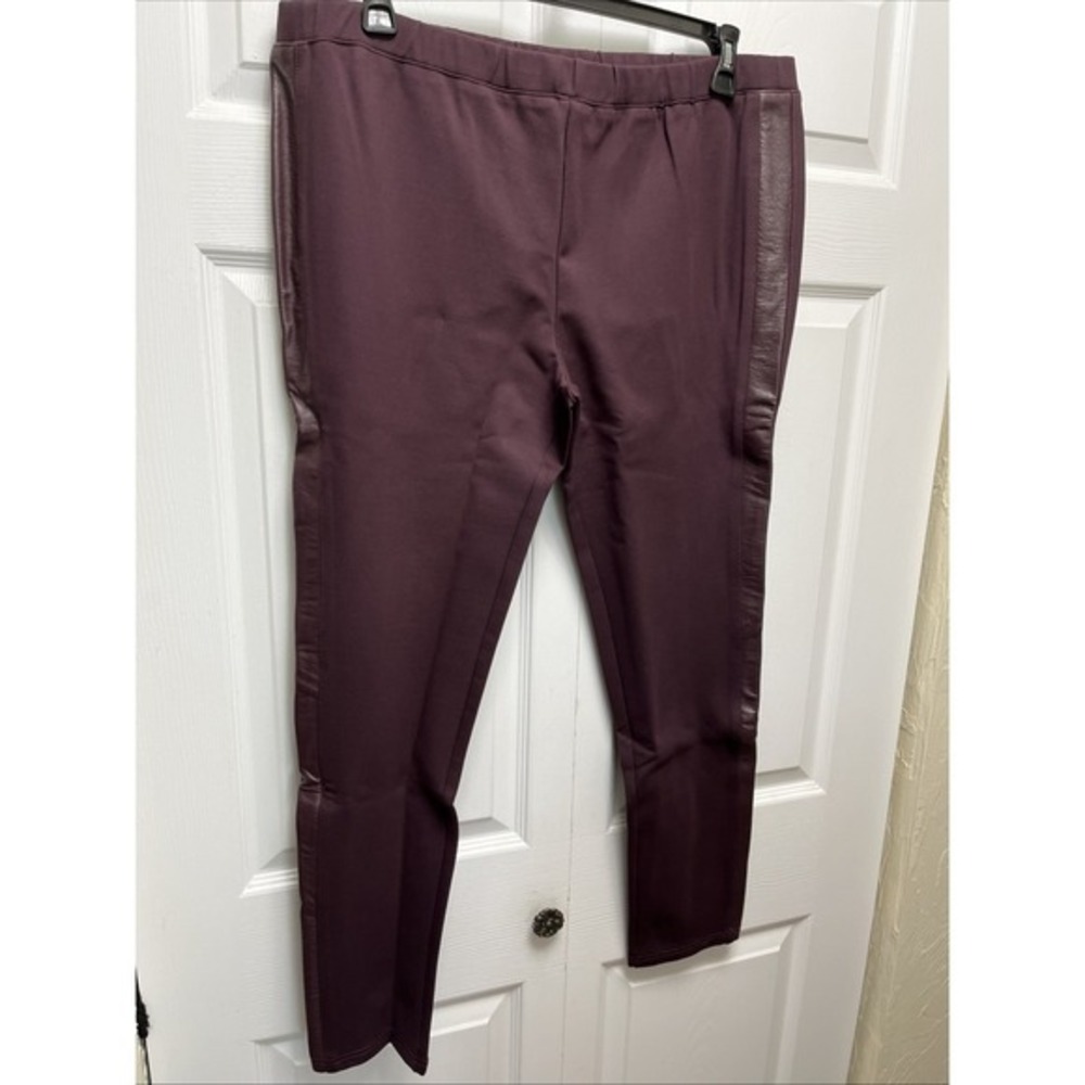 H By Halston Pointe Pants ‎ Size Large Rayon  And 100% Leather Trim Plum New